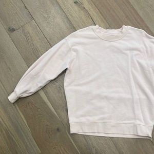 Lululemon crewneck